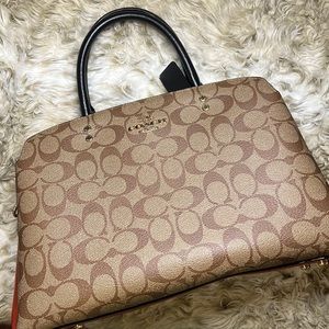 Medium Satchel Coach Purse